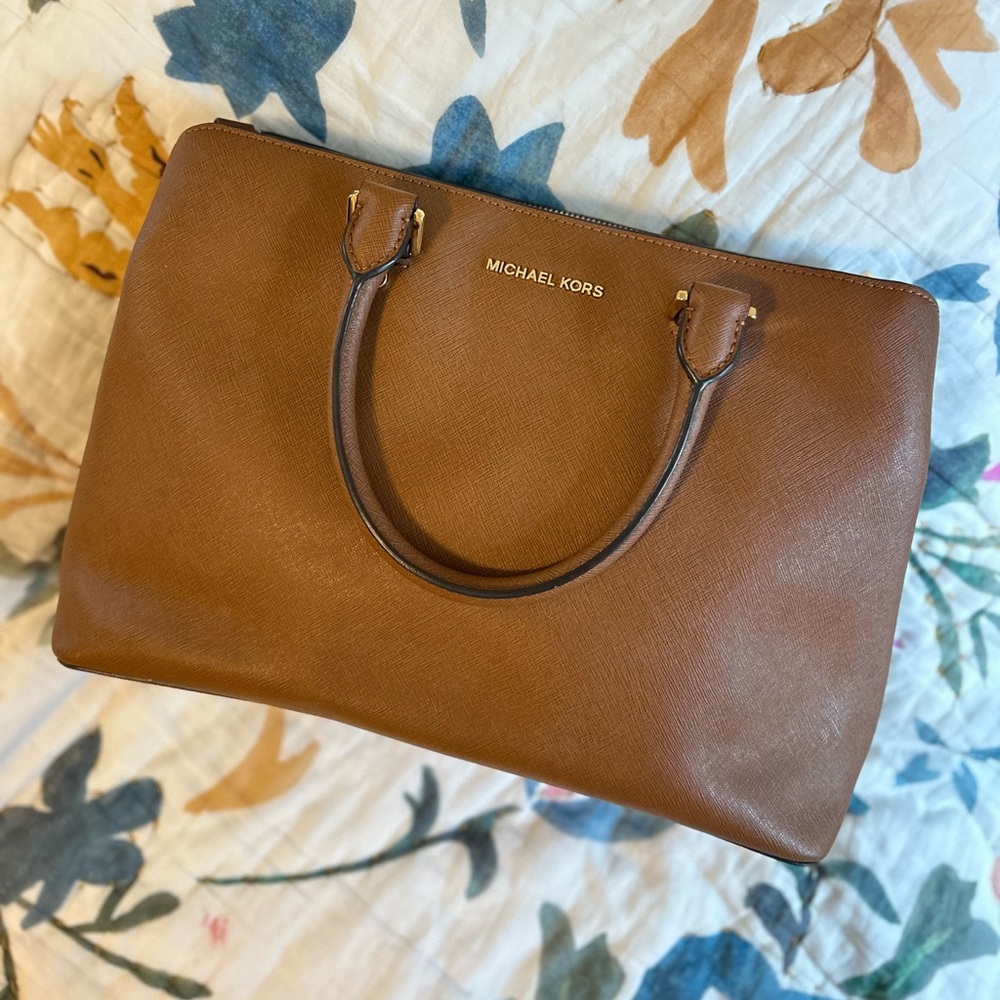 Michael Kors Brown Leather Purse with Gold Accents - Picture 2 of 10